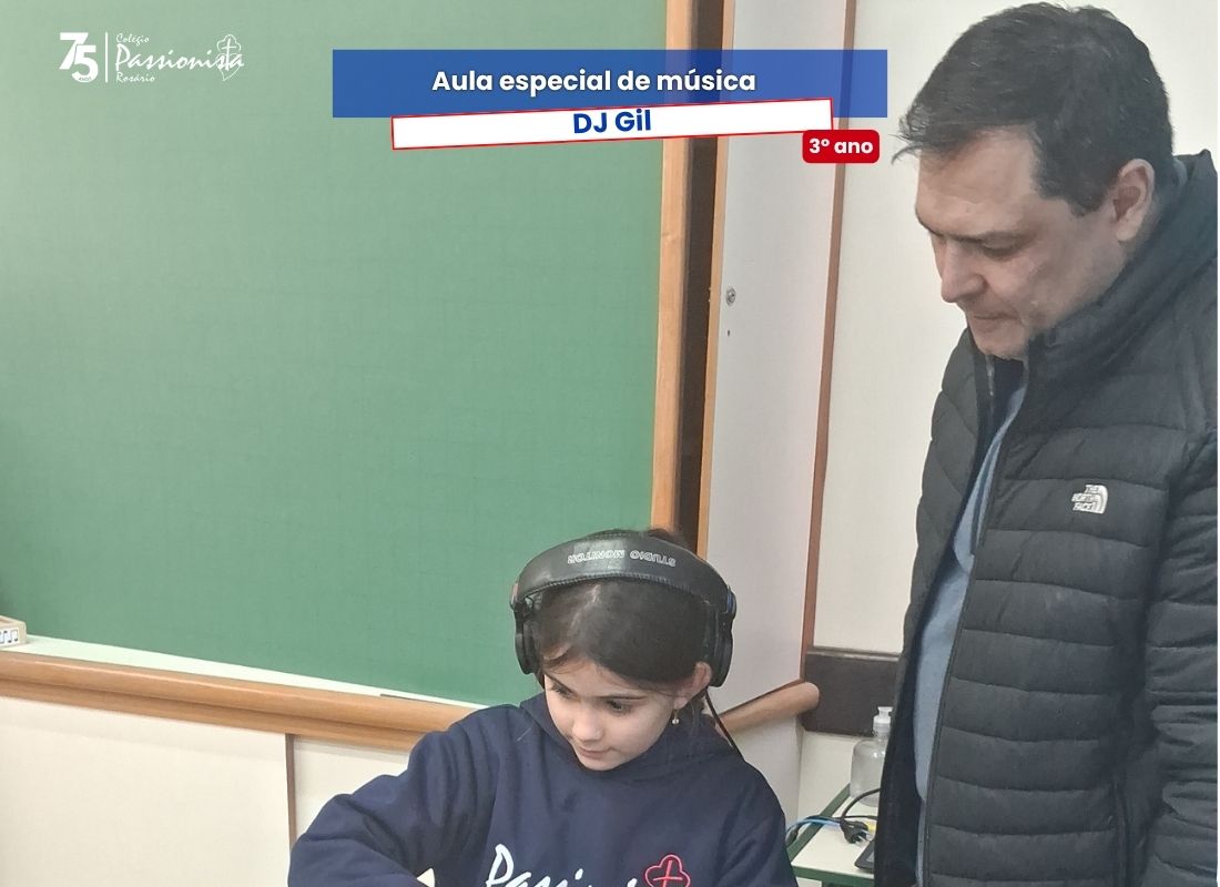 Aula de M�sica - 3� ano com o DJ Gil Nossa Senhora do Ros�rio